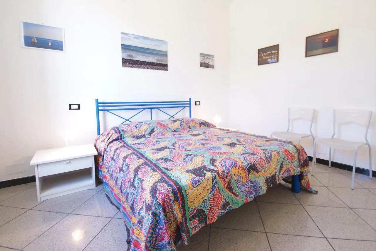 21 Via Dei Giardini Apartment Imperia
