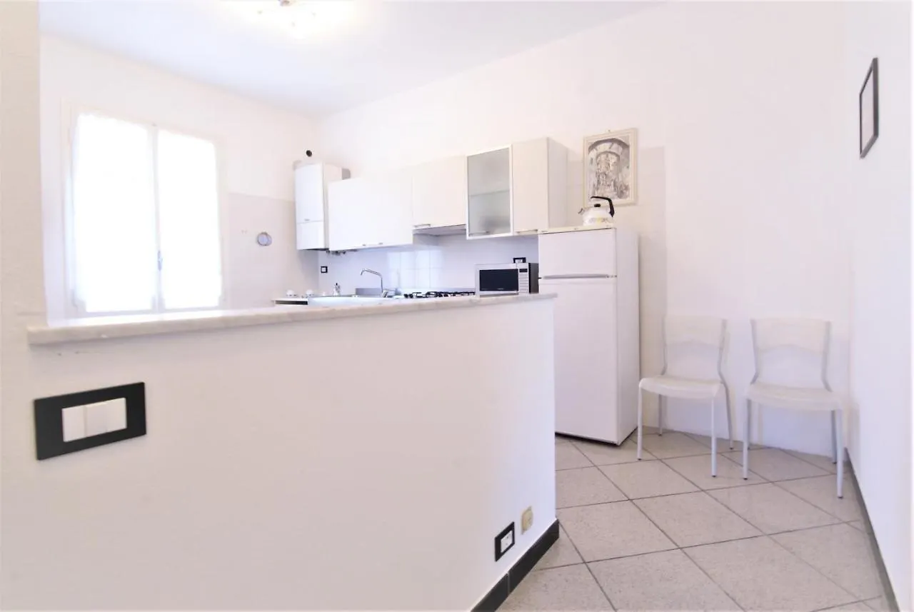 21 Via Dei Giardini Διαμέρισμα Imperia